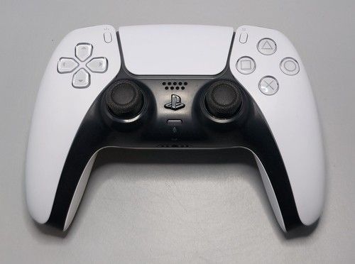 Sony PlayStation 5 DualSense Wireless Controller PS5 White. USED