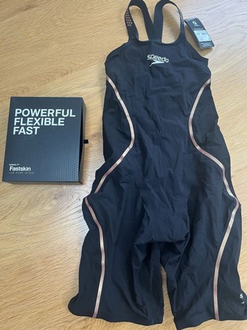 Speedo Fastskin LZR Pure Intent Cd Black Gold Closed Back Size 30 Female