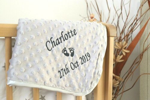 PERSONALISED BABY BLANKET EMBROIDERED SOFT BUBBLE ITALIC FONT BABY BOY GIRL GIFT — image 3
