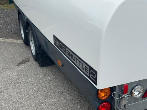 GREAT CONDITION - Race Shuttle 2 - Brian James Trailers- Used — image 4