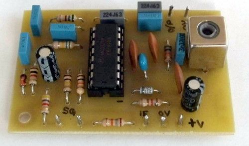 FM Demodulator & Squelch for AM receivers with 455kHz IF PCB kit. UK  design.
