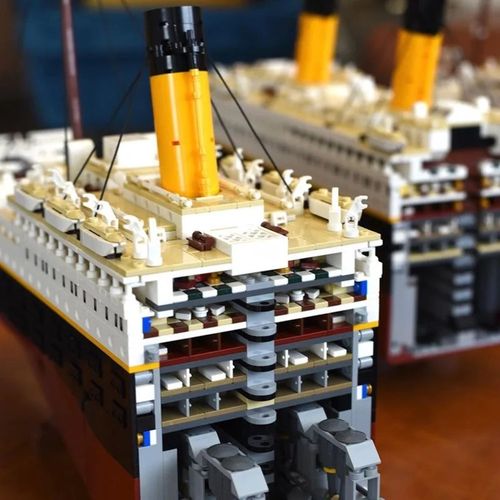 Titanic Building Blocks BuildMOC Model 10294 Compatible 9090pcs — image 8