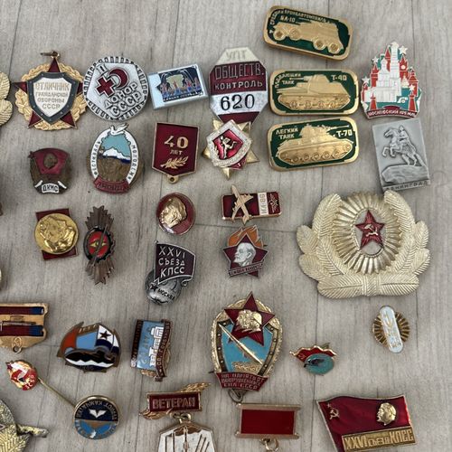 USSR Mixed Badges And Pins — image 3