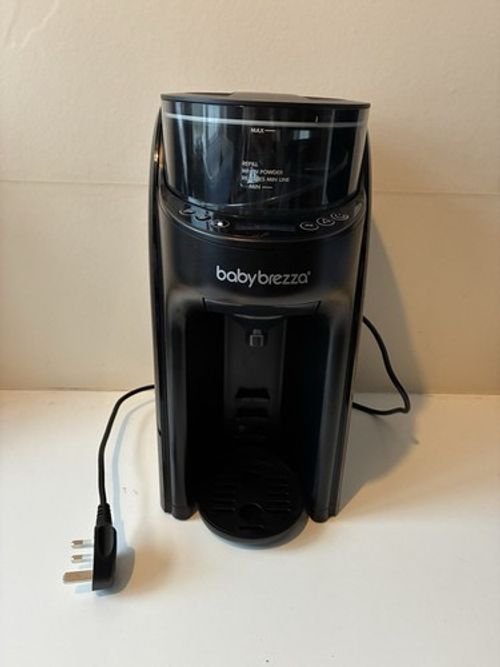 Baby Brezza Formula Pro Advanced Black Automatic Baby Bottle Maker | Used, Clean