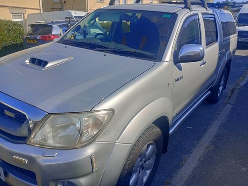 Toyota Hilux Invincible — image 20