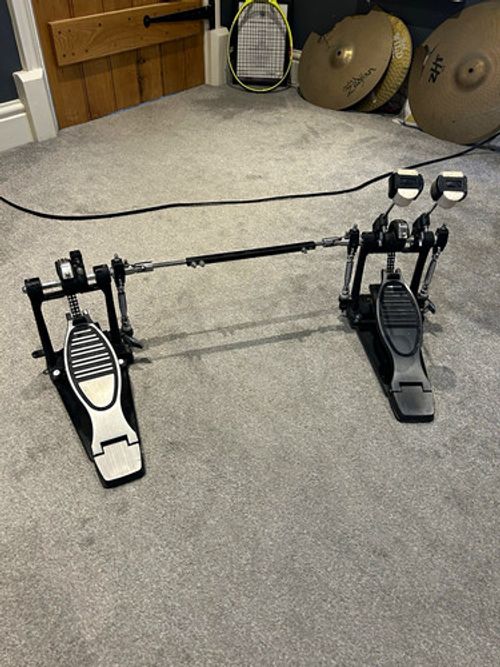 Chain Driven Double Kick Bass Pedal