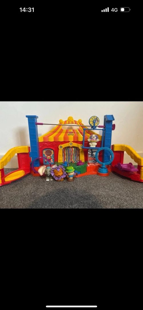 Fisher-Price Little People Circus Playset & Toy Train Set with Figures — image 2