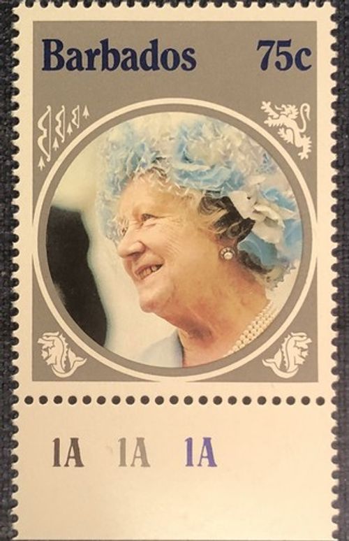 QUEEN MOTHER  -- STAMPS --   LIFE AND TIMES. --  PLUS THREE  MINI SHEETS