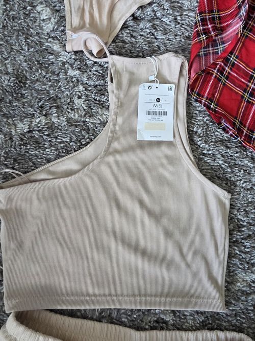 Great Bundle Of 8 Items Various Brands Some Brand New Size M 12-14 — image 4