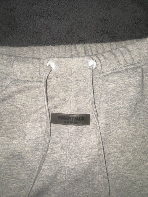 Essentials Men’s Grey Fleece Cotton Sweat Shorts Logo Drawstring Elastic S — image 3