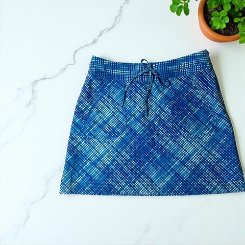 Oakley Golf Skort Women's Blue Plaid Athletic Drawstring Pockets Size 6 — image 2
