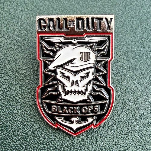 Call of Duty Black Ops Enamel Pin Badge Character Theme Video Game — image 1