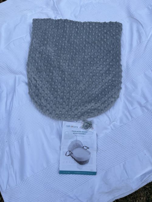 Clair de Lune Grey Palm Moses Basket with Hood, Oval, Boys & Girls — image 5