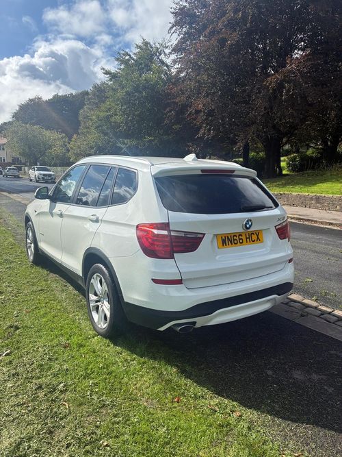 BMW X3  20 Lt D  X Drive Auto — image 5