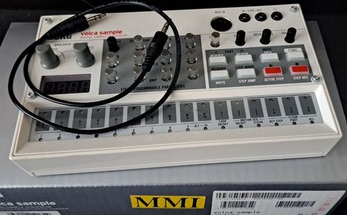 Korg Volca Sample Digital Sample Sequencer - Boxed & Fully Working (Original)