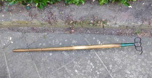 Vintage Drag Fork 4 Prong Manure Straw Hay fork . Farm chrome tool. — image 1
