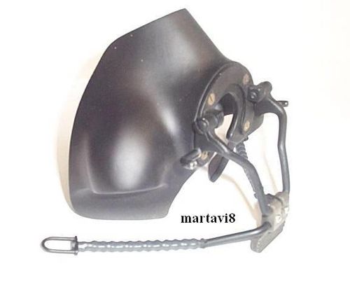 P-Type Oxygen Mask Faceplate for RAF Flying / Flight Helmets (672) — image 3