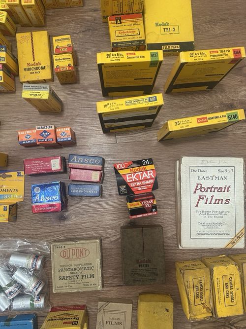 RARE VINTAGE FILM LOT, SEVERAL VINTAGE KODAK FILMS, EXP 40s, 50s, 60s, 70s, 80s — image 9