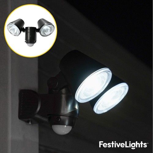 Battery LED PIR Motion Sensor Security Outdoor Twin Adjustable Wall Flood Light