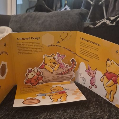 Royal Mint Disney Winnie the Pooh 2006 50p Commemorative Coin Pack — image 4