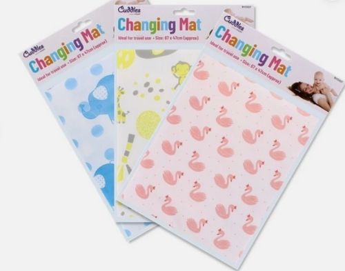 Baby Travel Changing Mat Folding Wipe Waterproof 47cm X 67CM Random Design — image 1