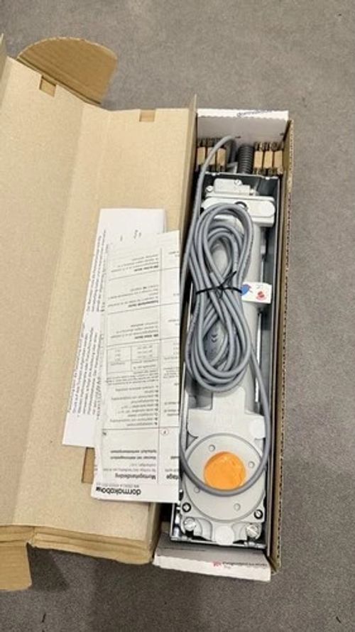 Dorma Kaba BTS 80 EMB EN4 24V Electromagnetic Floor Spring Door Closer