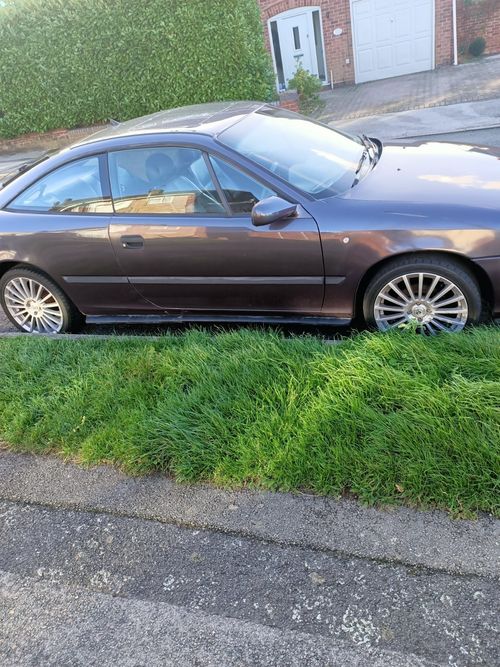 Vauxhall Calibre 2 liter 16 v — image 23