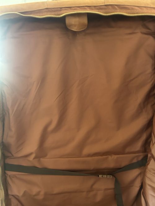Tumi Dakota Brown Leather Garment Bag Suit Carrier Lockable Strap Keys — image 4