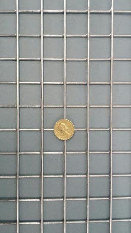 Galvanised Welded Wire Mesh Panels 1" x 1" Mesh 2.50mm diameter 8 pack — image 1