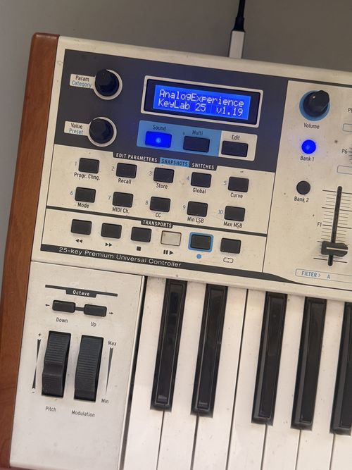 Arturia Keylab 25 Midi keyboard — image 3
