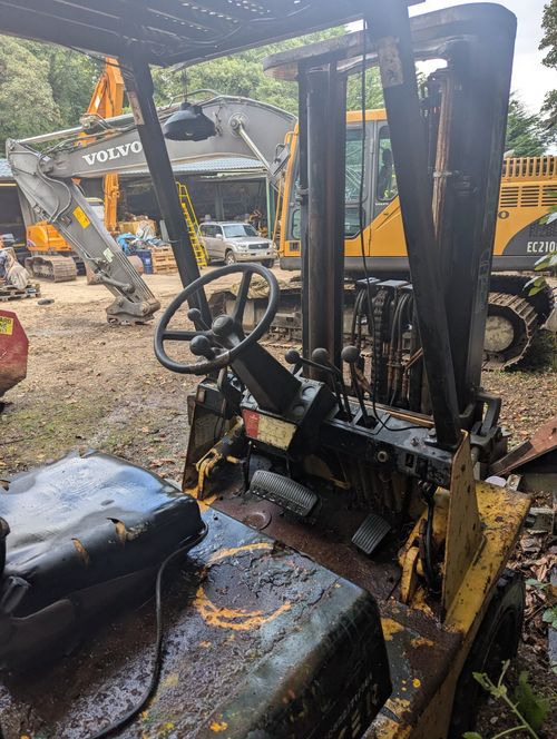 Hyster h 2.5 xl 1991 c177 Diesel Forklift Spares Or Repairs  Good Engine — image 12