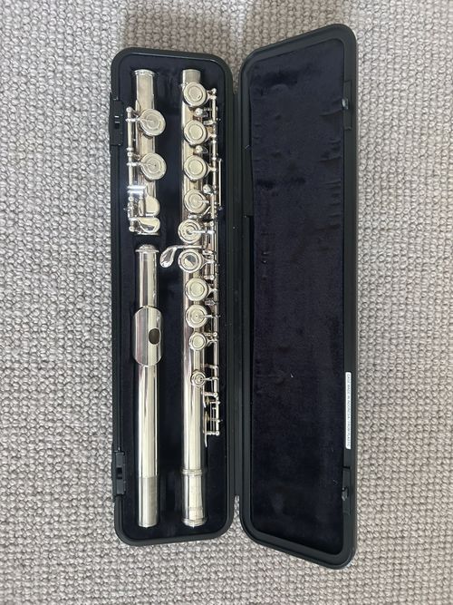 Yamaha YFL-212 Student Flute - Excellent Condition — image 4