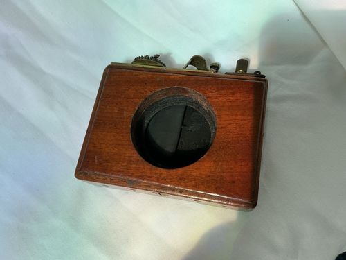 Thornton-Pickard Patent Time Shutter Mahogany And Brass — image 6
