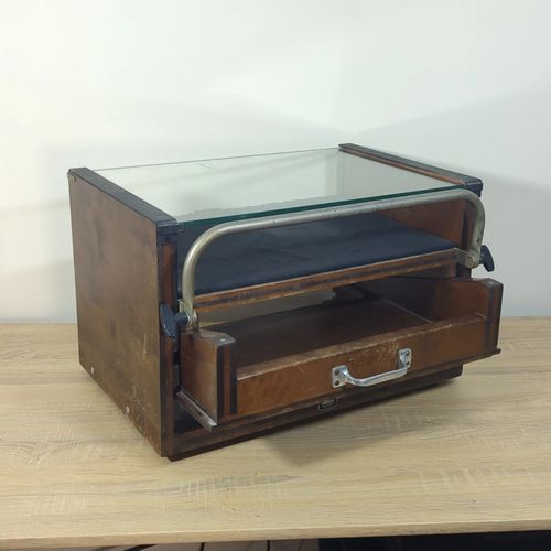 Vintage Leica Leitz Wetzlar Enlarging Easel / Framing Box Glass Pressure Plate — image 4