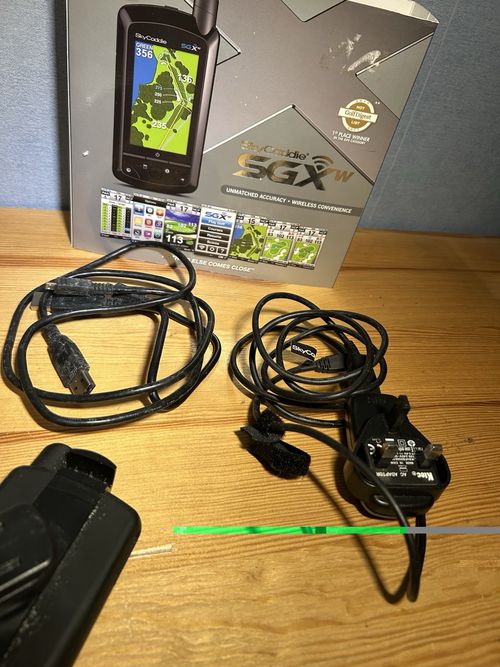SkyCaddie SGXw Golf GPS Rangefinder Touchscreen, With Box Cables *Working* — image 9