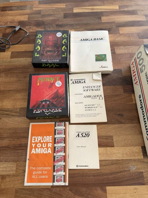 Commodore Amiga 500 Batman Pack Bundle w/ Manuals, Software, 2 Joysticks — image 6