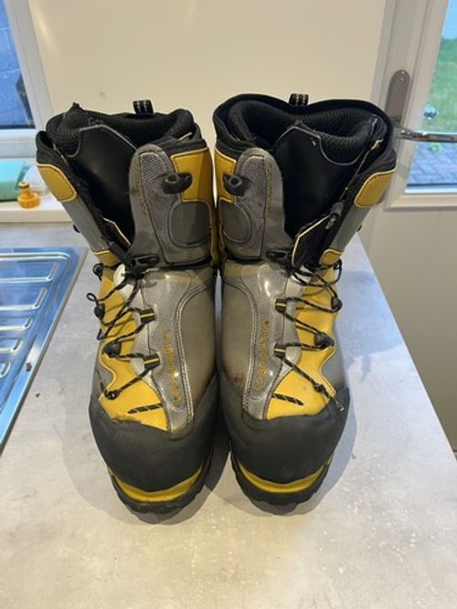 La Sportiva Spantik B3 Mountaineering Boots EU 43