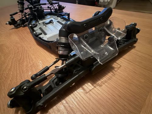 Xray XB2 25C Carpet Edition 2WD race buggy roller — image 3