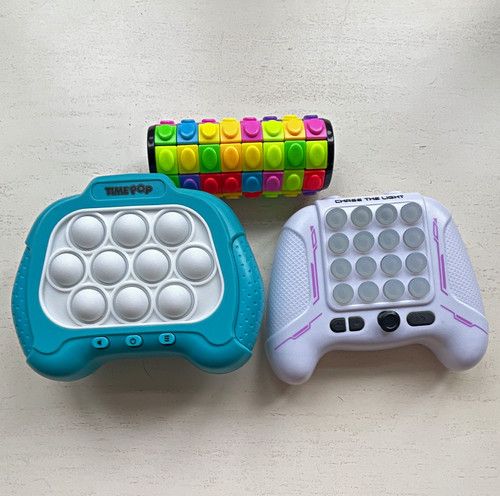 Pop It Fidget Toy Bundle x3: A Pop it and LED light game and a rubix puzzle