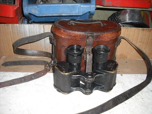 WW1 British officers binoculars wit case both dated 1915