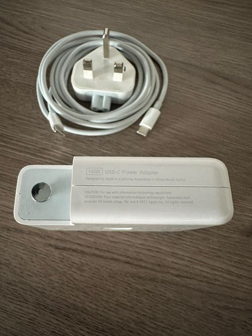 Apple 140W USB-C Power Adapter MacBook Genuine Charger& USB Type-C Cable — image 3
