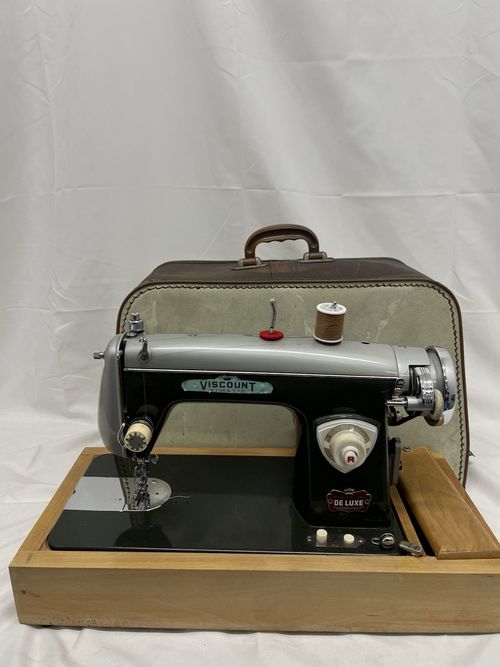 Vintage Viscount Vimatic Precision De Luxe Sewing Machine Case Retro Working — image 4