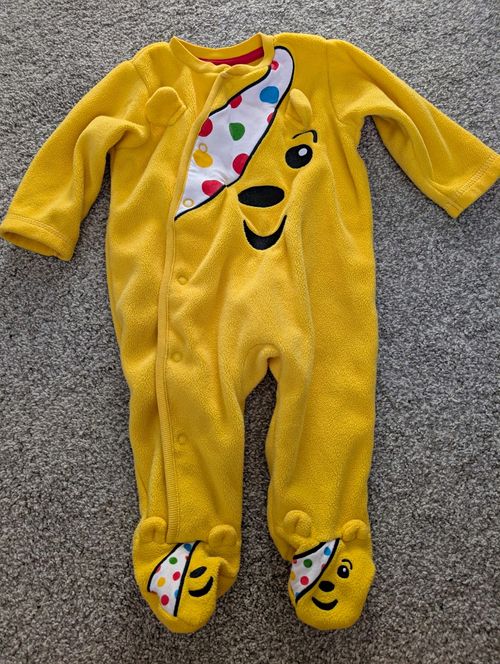 George Yellow Fleece Pudsey Bear Footed Babygrow Appliqué Long Sleeve 3-6M — image 1
