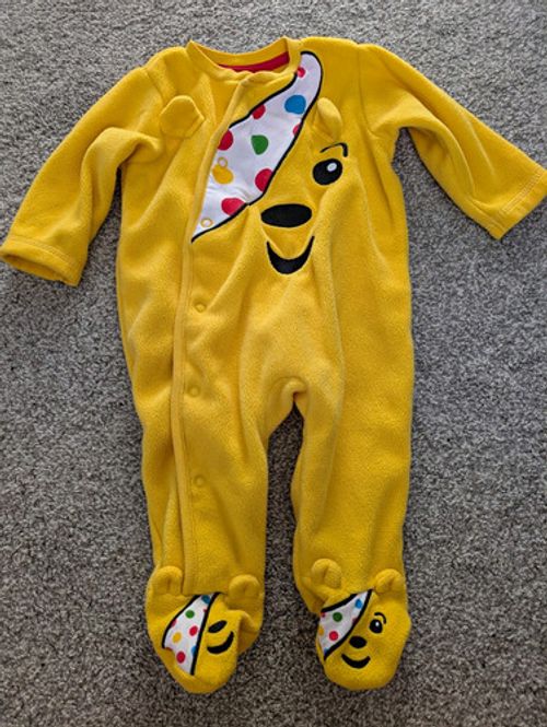 George Yellow Fleece Pudsey Bear Footed Babygrow Appliqué Long Sleeve 3-6M