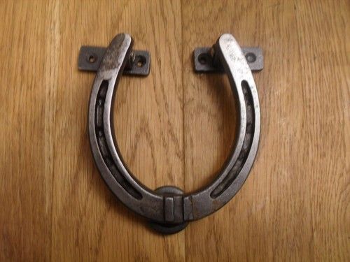 antique style big horseshoe stable knocker horse shoe door knocker door pull 19K