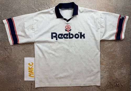 Bolton Wanderers 1995/1997 Reebok Home Football Shirt Size XL — image 1
