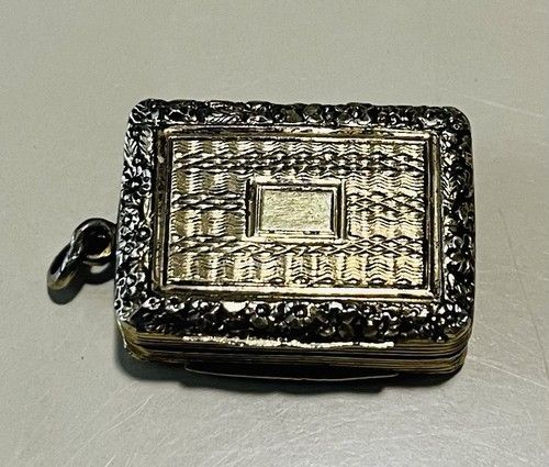 Georgian Sterling Silver Vinaigrette Birmingham 1823 Maker TS Pierced Gilt Grill