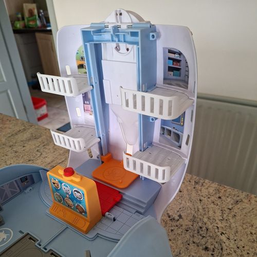 Octonauts Above & Beyond Octoray Transforming Playset with Lights and Sounds — image 8