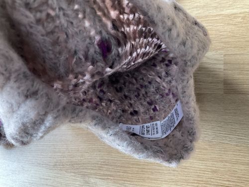 Marks & Spencer M&S  Knitted Ladies Purple Mix Hat Scarf Set Acrylic chunky Knit — image 8
