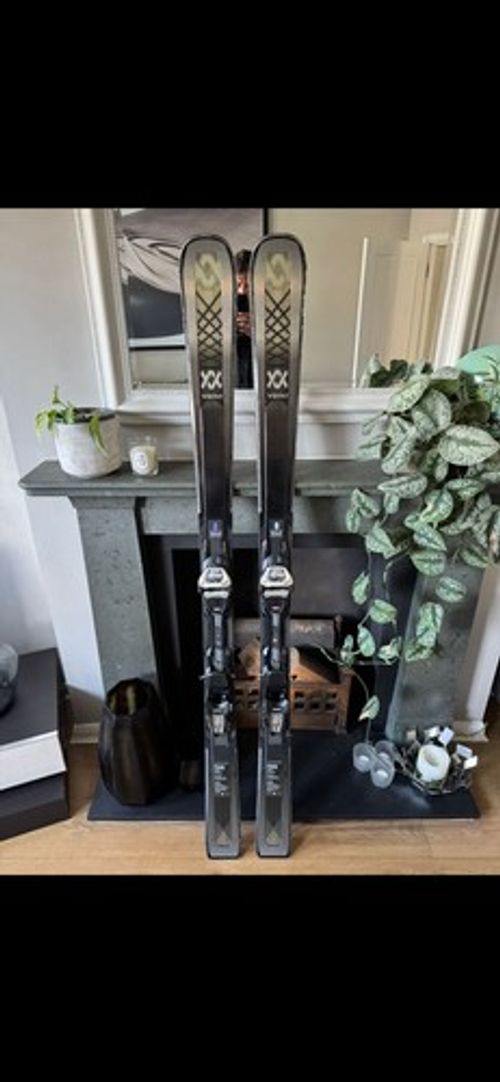 Völkl Deacon V.Werks 172cm All Mountain Skis w/ Bindings 2022 100mm Waist.